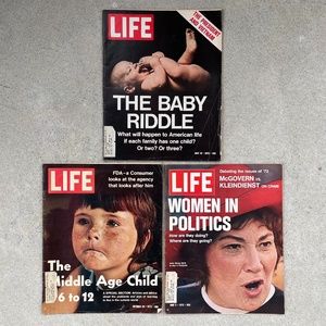 Vintage Life Magazines 1972 women and kids